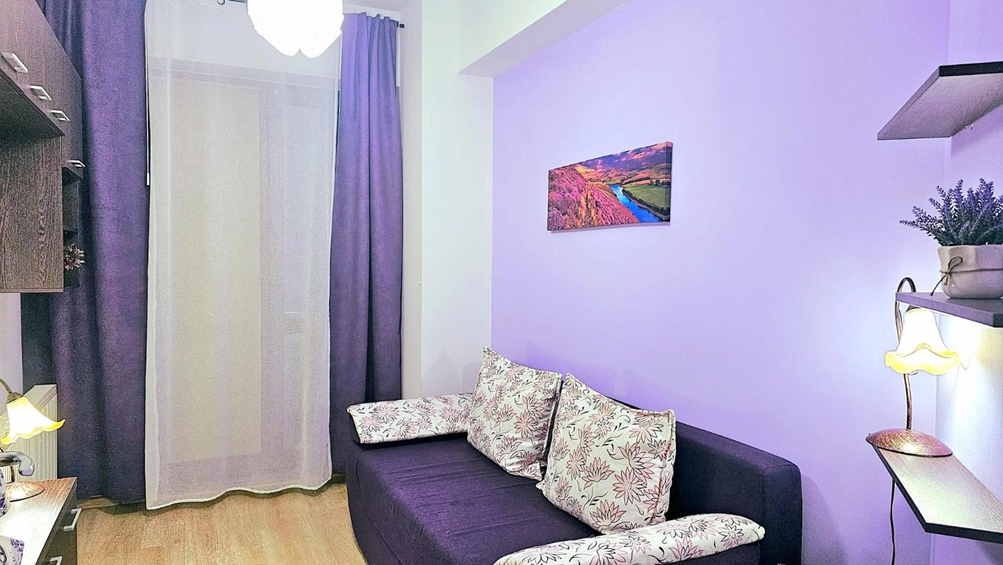 Cityscape Apartment Near Palas Mall Яш Екстериор снимка
