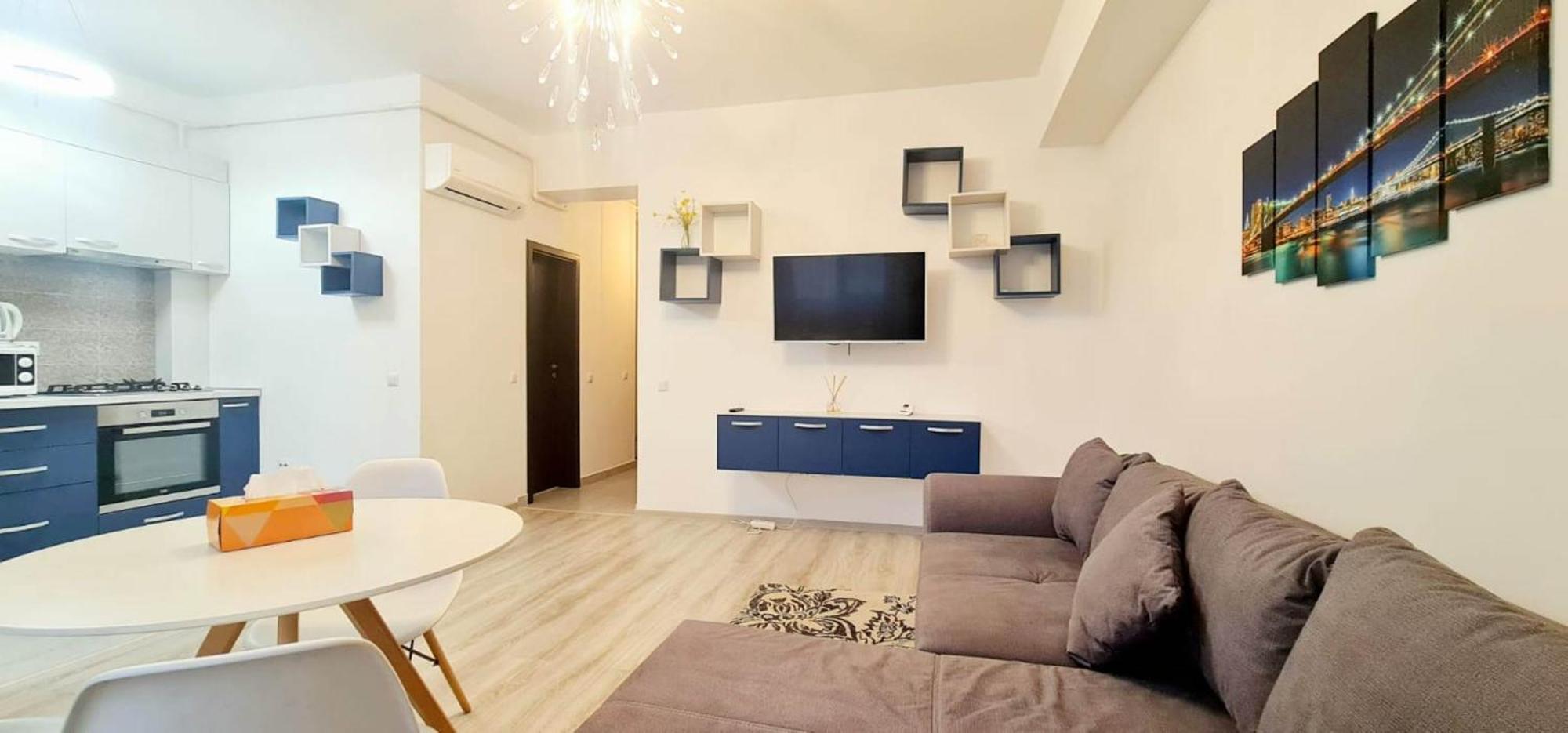 Cityscape Apartment Near Palas Mall Яш Екстериор снимка